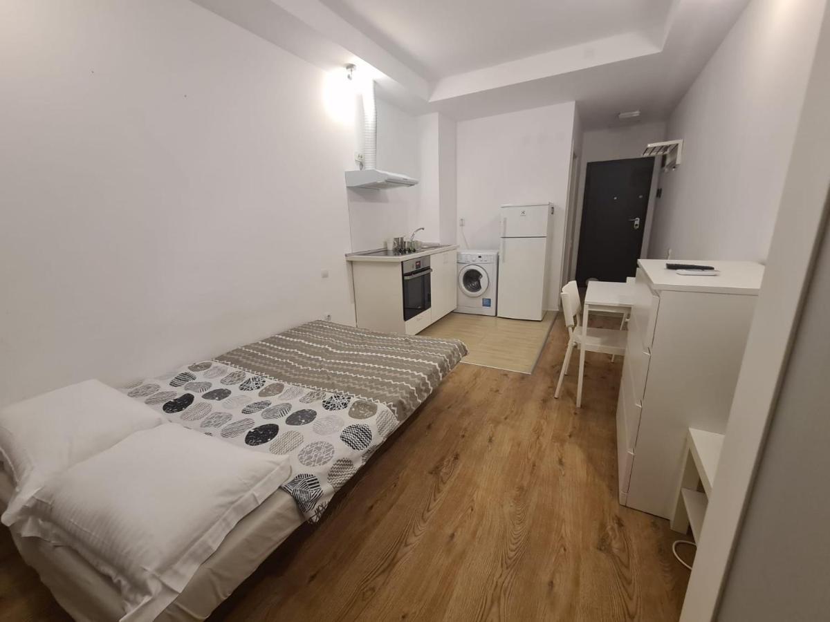 Cosmopolis Studio 1 Stefanestii de Jos Dış mekan fotoğraf
