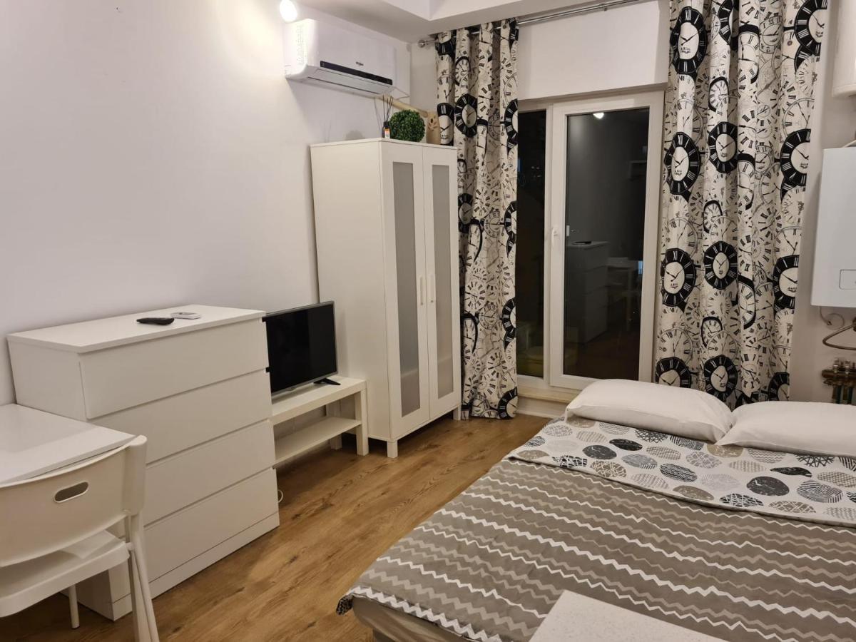 Cosmopolis Studio 1 Stefanestii de Jos Dış mekan fotoğraf